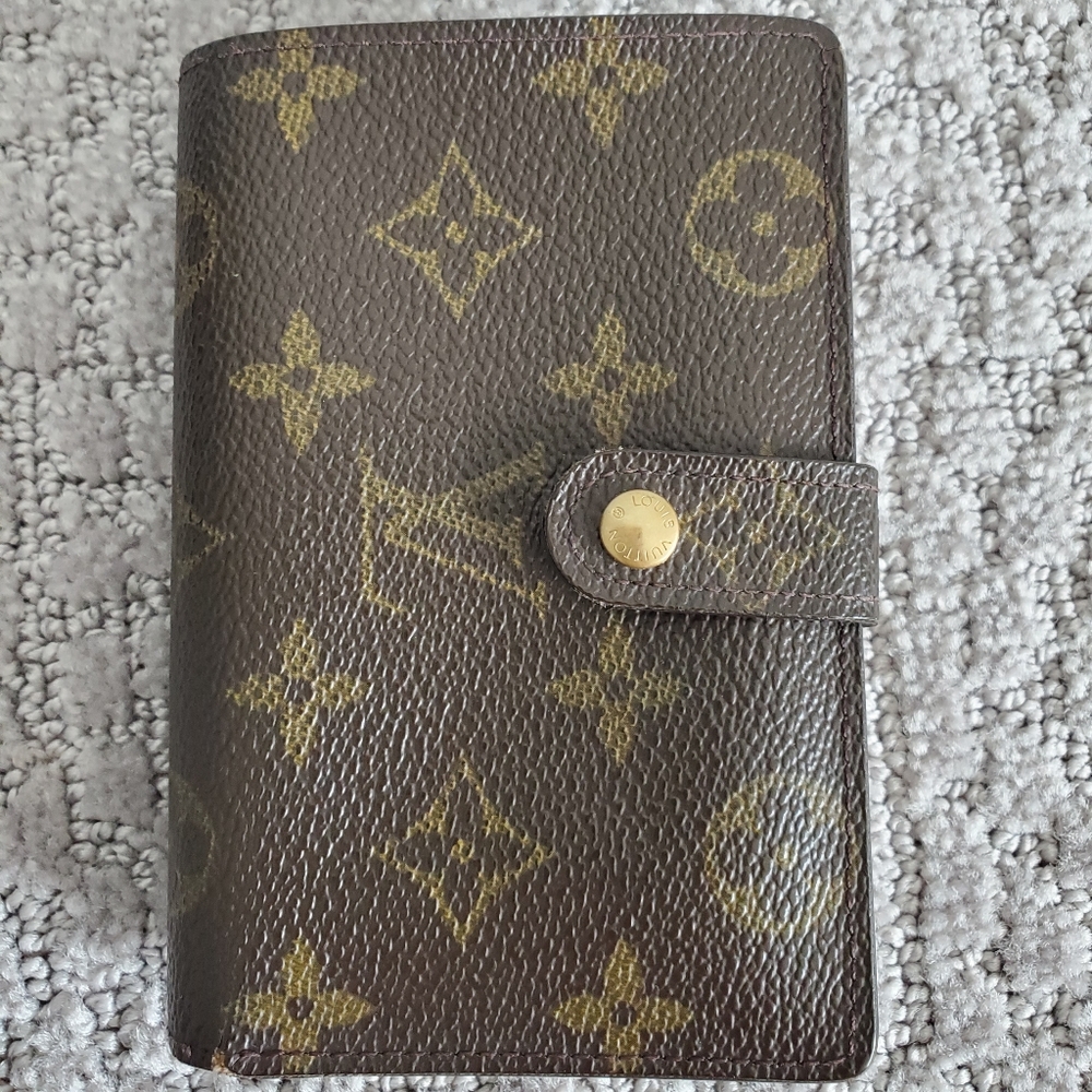 Authentic Louis Vuitton Wallet